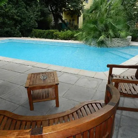 Les Buis Bed & Breakfast Ille-sur-Têt
